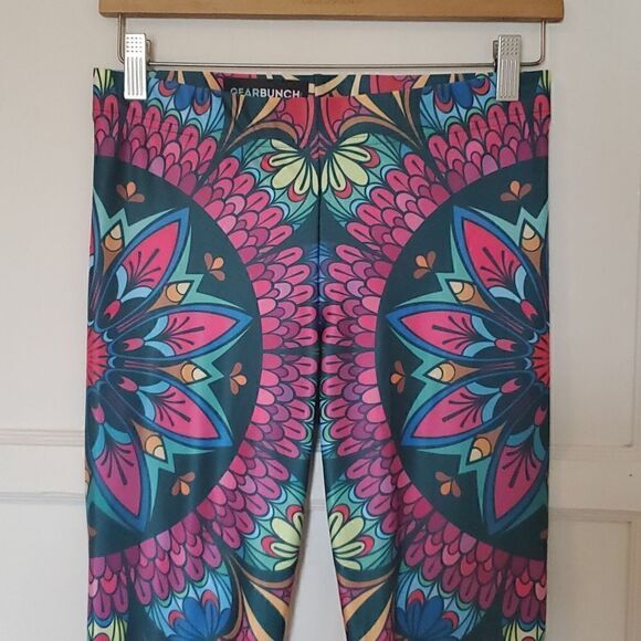 Gear Bunch Colorful Pink Mandala Leggings Size M - Picture 2 of 7